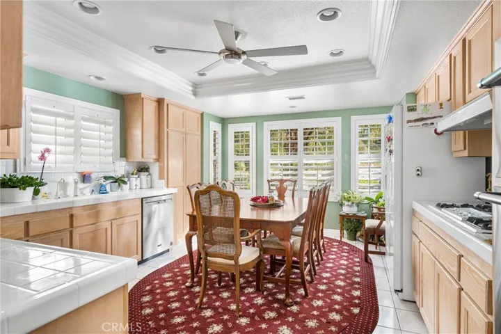 412 S Mountain View Court, Orange, California 92869