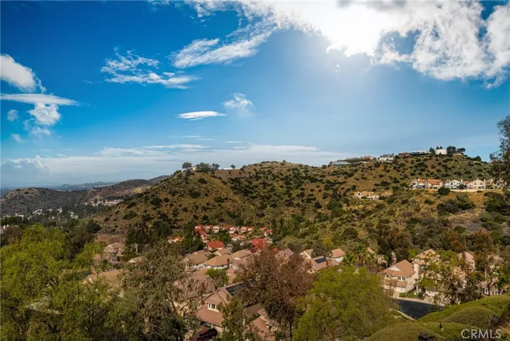 412 S Mountain View Court, Orange, California 92869