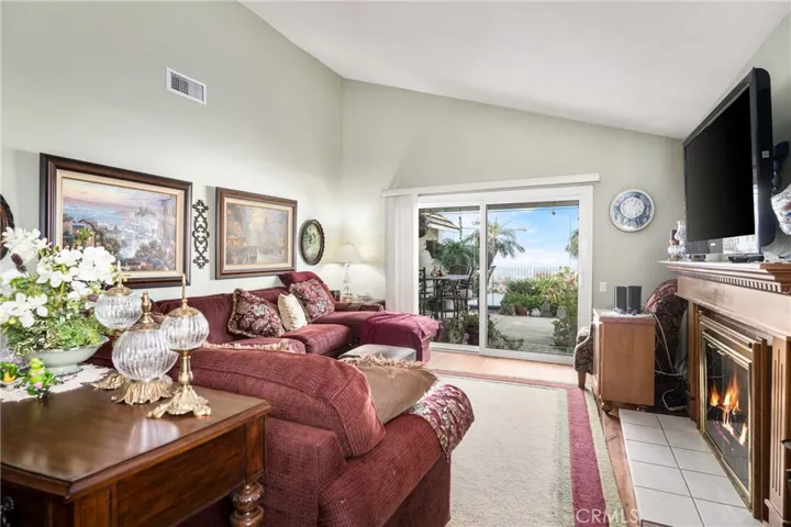 412 S Mountain View Court, Orange, California 92869