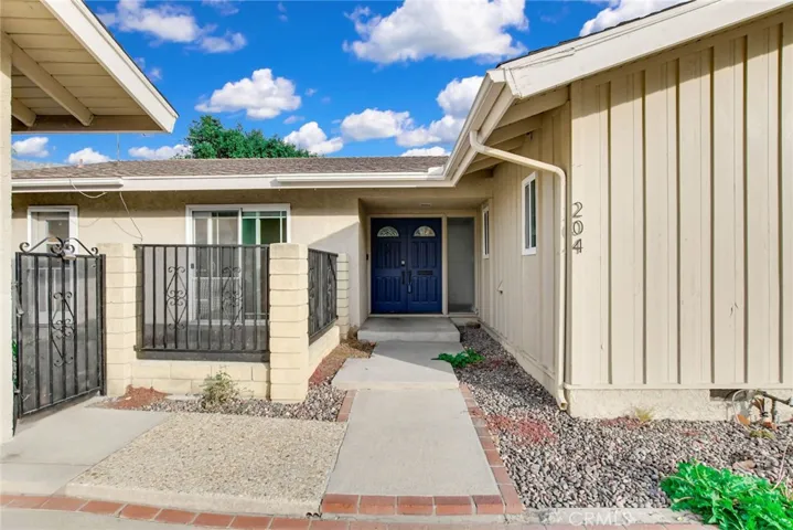 204 Verdugo Avenue, Glendora, California 91741