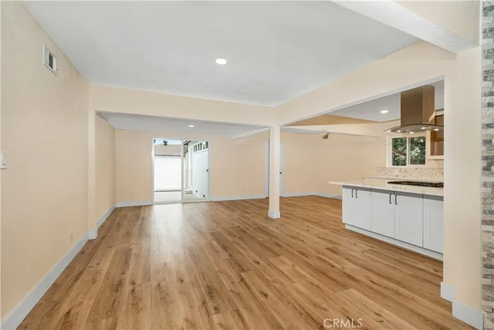 17124 Saticoy Street, Lake Balboa, California 91406