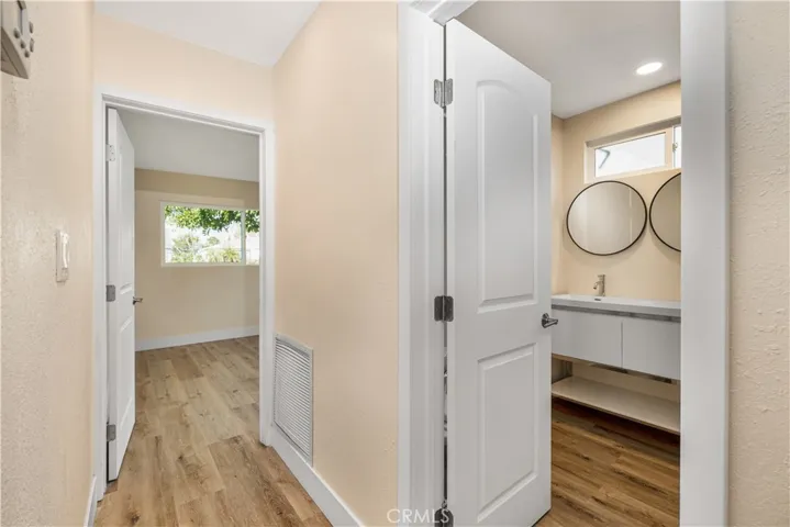 17124 Saticoy Street, Lake Balboa, California 91406