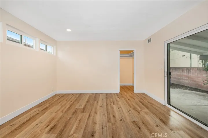 17124 Saticoy Street, Lake Balboa, California 91406
