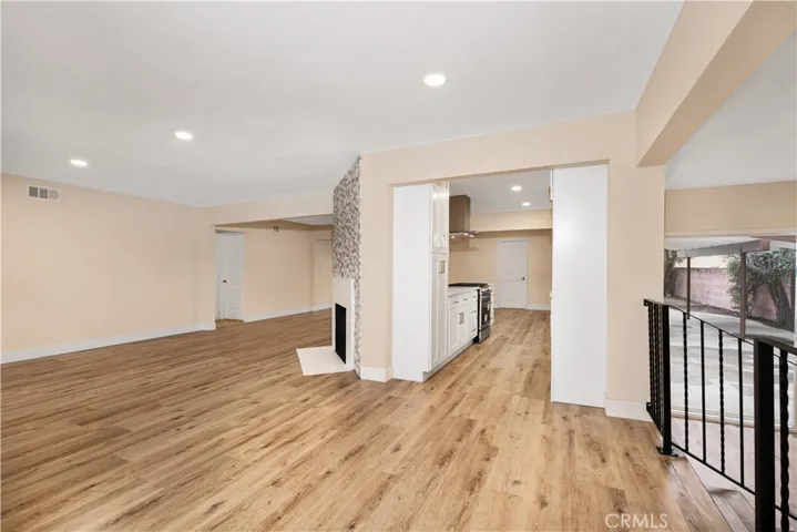 17124 Saticoy Street, Lake Balboa, California 91406