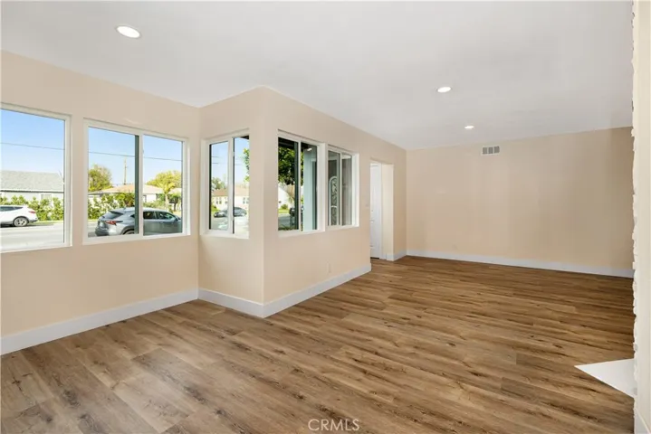 17124 Saticoy Street, Lake Balboa, California 91406
