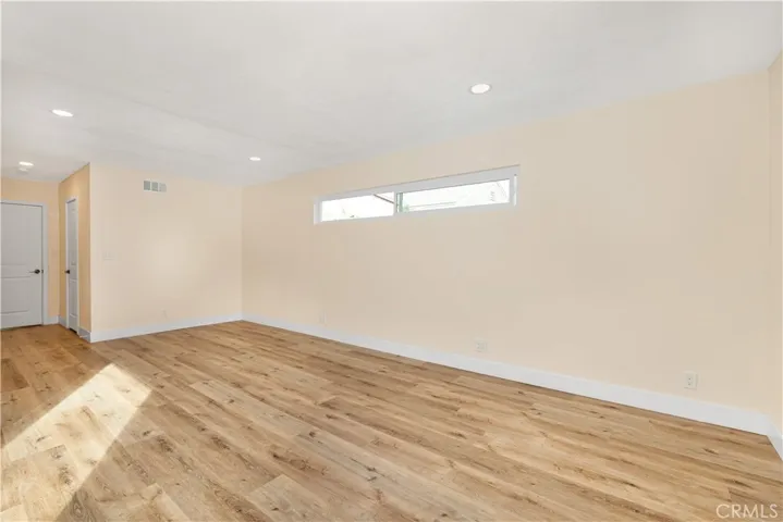 17124 Saticoy Street, Lake Balboa, California 91406