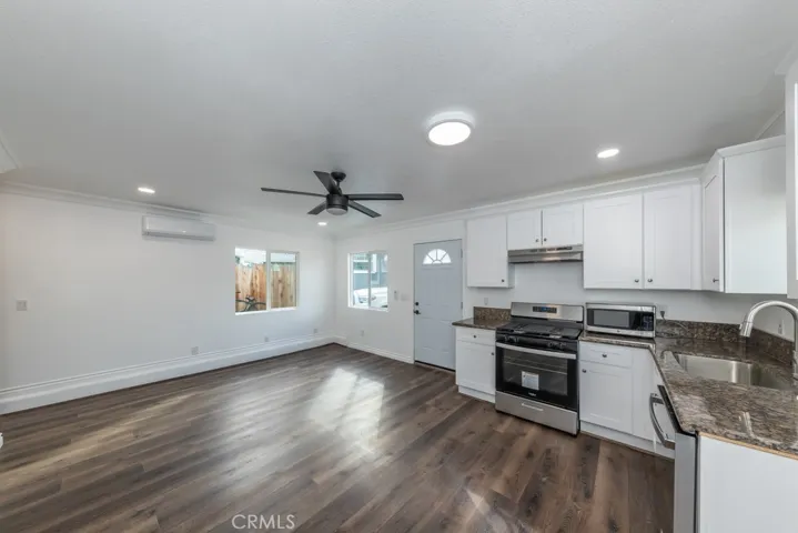 1412 Naples Place, Fullerton, California 92833