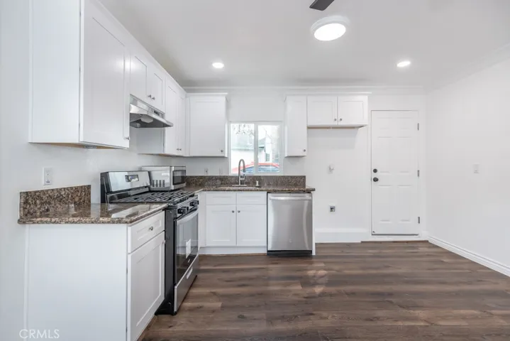 1412 Naples Place, Fullerton, California 92833
