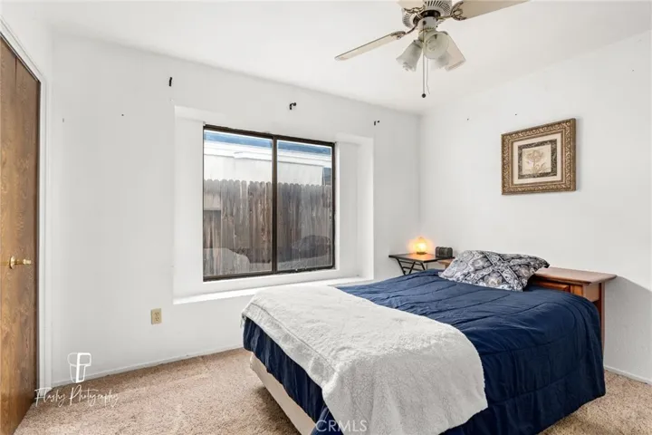 1909 Mountain Oak Road, Bakersfield, California 93311