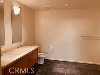 1155 S Grand Avenue 2002, Los Angeles, California 90015