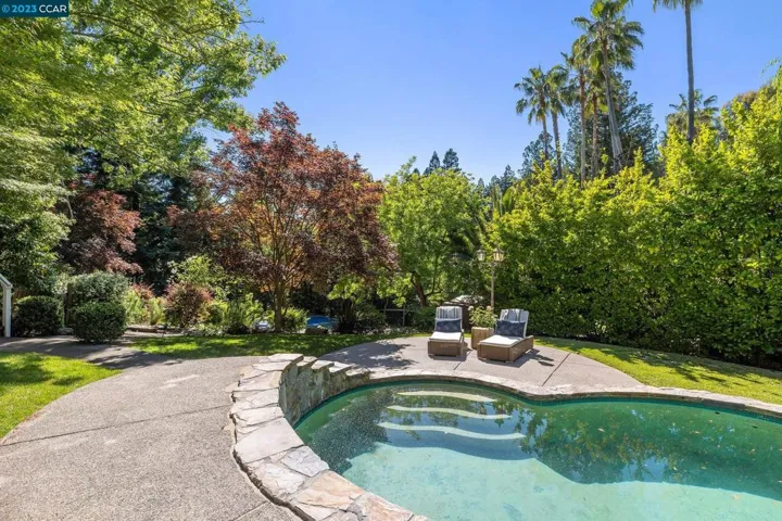 2063 Casa Nuestra, Diablo, California 94528