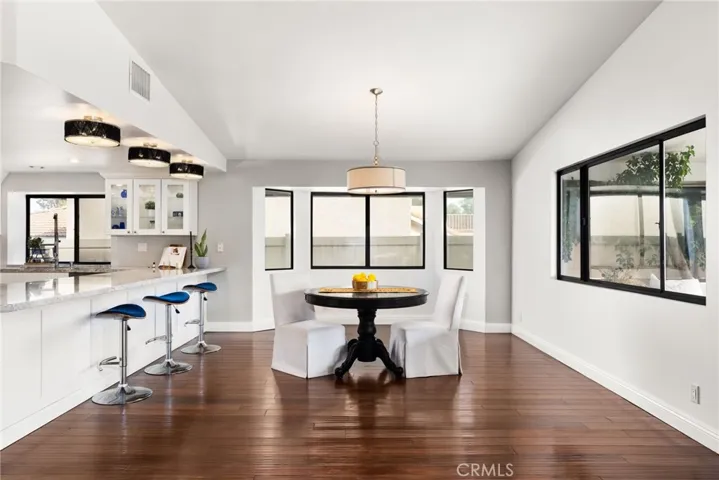 30536 Sparrow Hawk Drive, Canyon Lake, California 92587