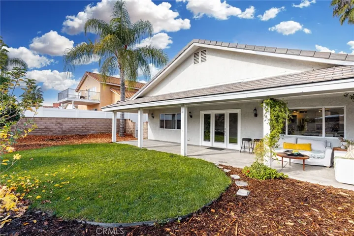 30536 Sparrow Hawk Drive, Canyon Lake, California 92587