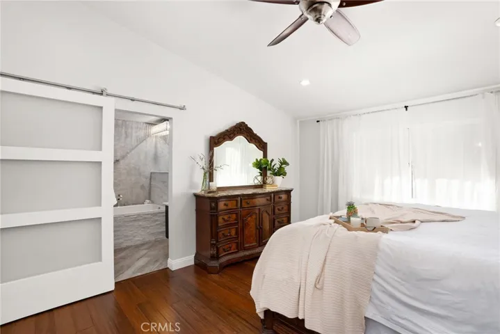30536 Sparrow Hawk Drive, Canyon Lake, California 92587