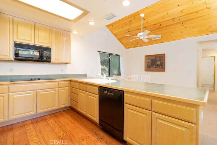 2504 Brentwood Place, Pine Mountain Club, California 93222