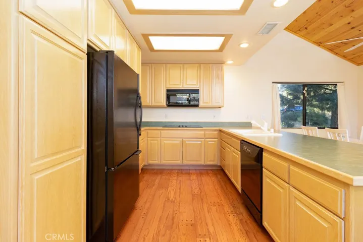 2504 Brentwood Place, Pine Mountain Club, California 93222