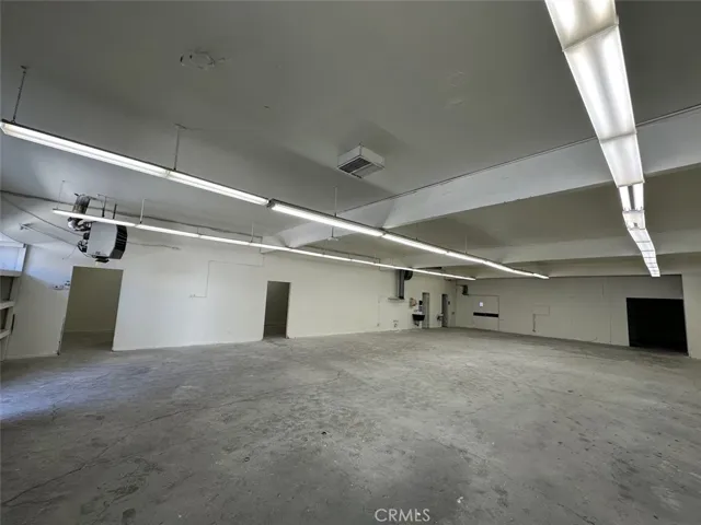 15056 7th Street A, Victorville, California 92392