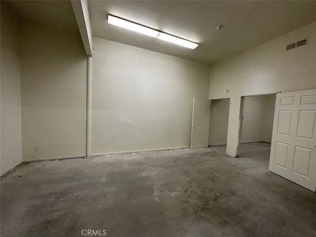 15056 7th Street A, Victorville, California 92392