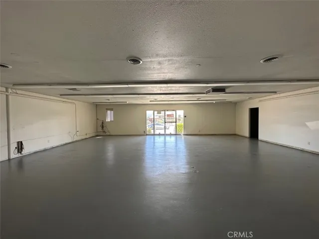 15056 7th Street A, Victorville, California 92392