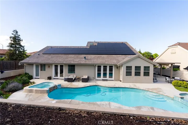 336 Cool Valley Drive, Paso Robles, California 93446