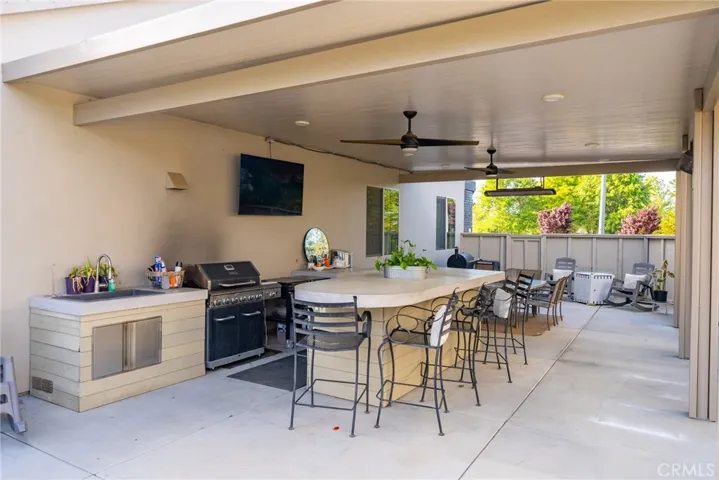 336 Cool Valley Drive, Paso Robles, California 93446