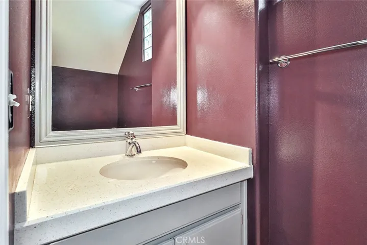 2152 Los Feliz Drive, Thousand Oaks, California 91362