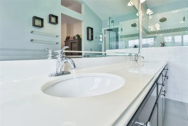 2152 Los Feliz Drive, Thousand Oaks, California 91362