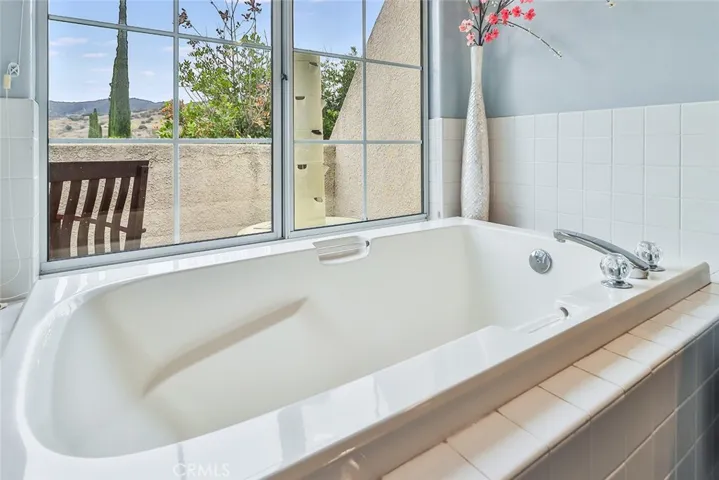 2152 Los Feliz Drive, Thousand Oaks, California 91362