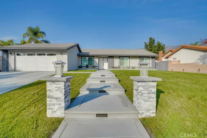 2007 E Redwood Drive, Glendora, California 91741