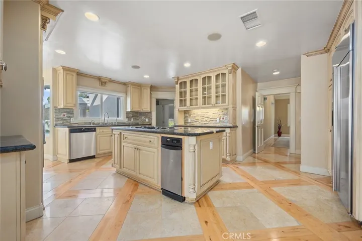 620 W Hermosa Drive, Fullerton, California 92835