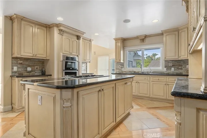 620 W Hermosa Drive, Fullerton, California 92835