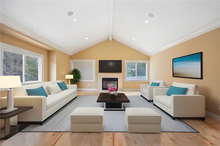 620 W Hermosa Drive, Fullerton, California 92835
