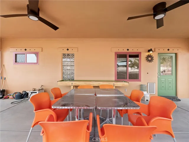 23825 Waalew Road, Apple Valley, California 92307