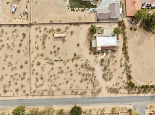 23825 Waalew Road, Apple Valley, California 92307