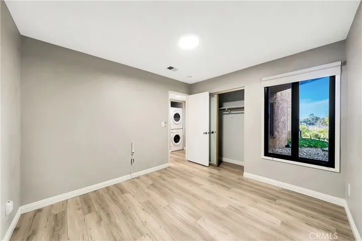 1307 Shadow Lane D, Fullerton, California 92831