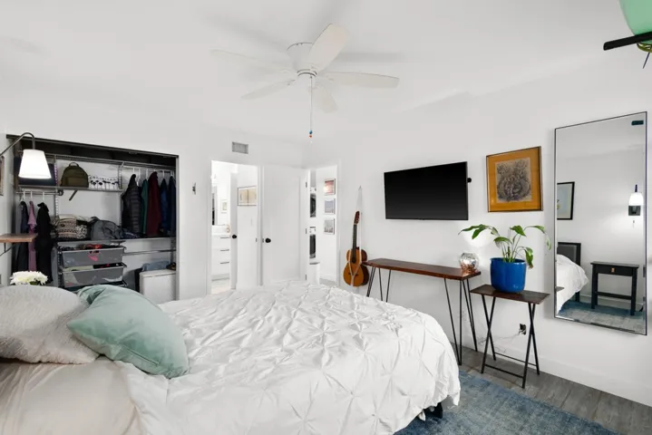 1350 Evergreen Dr, Cardiff By The Sea, California 92007