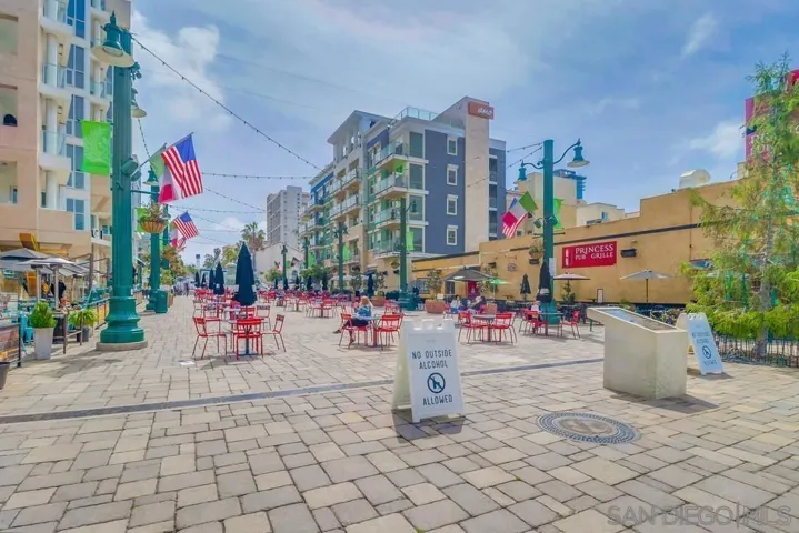 425 W Beech St 1158, San Diego, California 92101