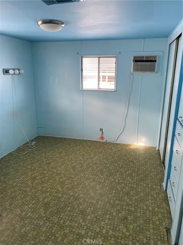 575 S Lyon, Hemet, California 92543