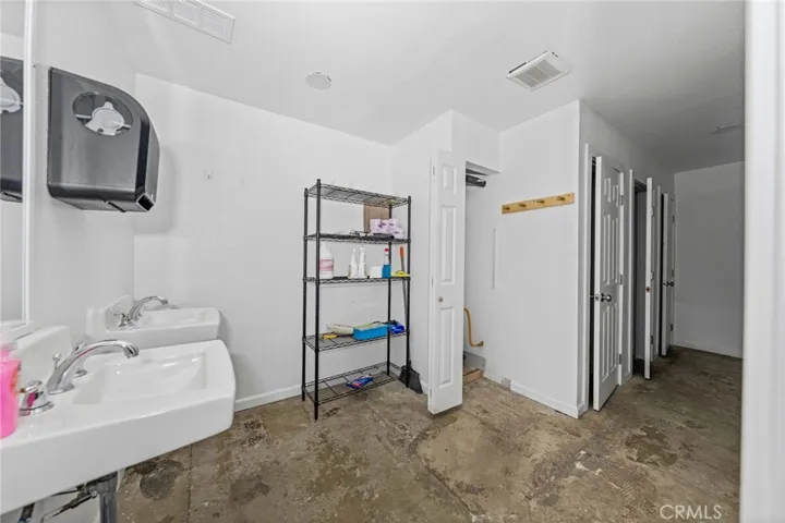 3780 State Hwy 38, Angelus Oaks, California 92305
