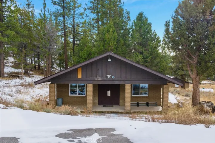 3780 State Hwy 38, Angelus Oaks, California 92305