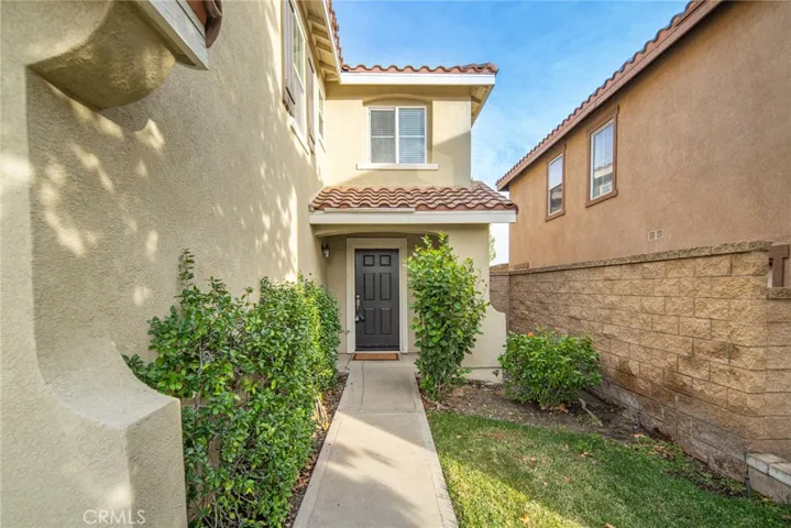 6237 Long Cove Drive, Fontana, California 92336