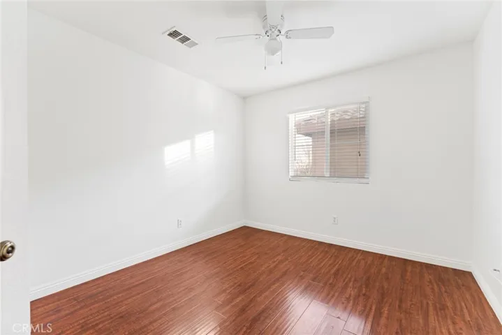 6237 Long Cove Drive, Fontana, California 92336