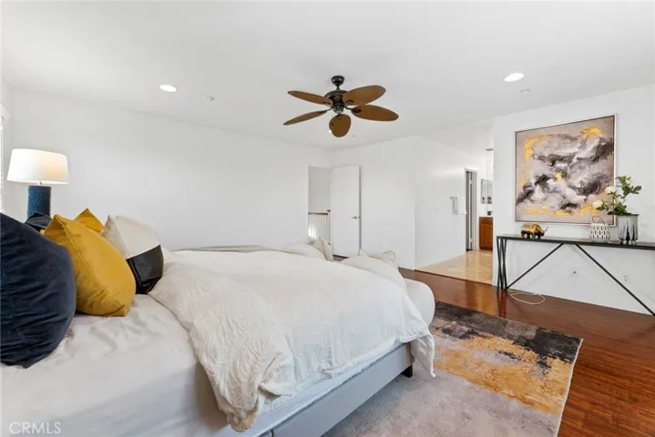 6237 Long Cove Drive, Fontana, California 92336