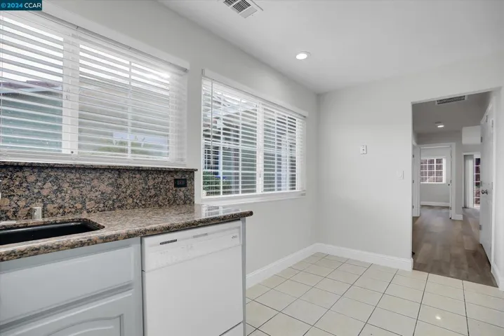 539 Harvey Way, Bay Point, California 94565