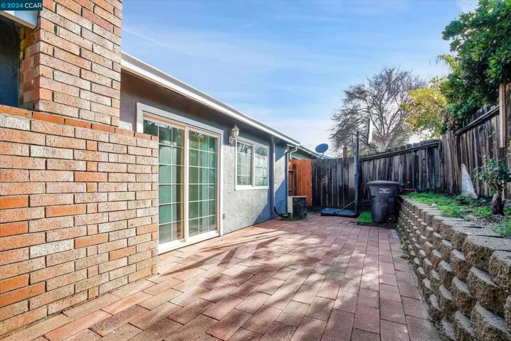 539 Harvey Way, Bay Point, California 94565