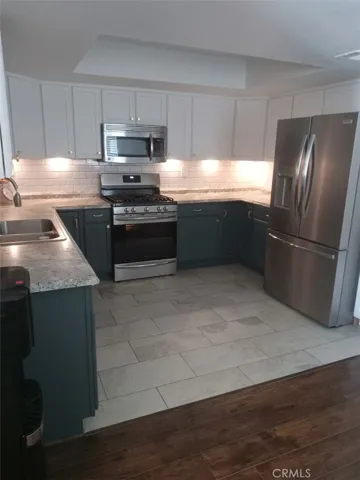 16949 Lorene Drive, Victorville, California 92395