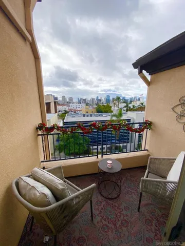 2400 5th Ave 433, San Diego, California 92101