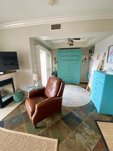 2400 5th Ave 433, San Diego, California 92101