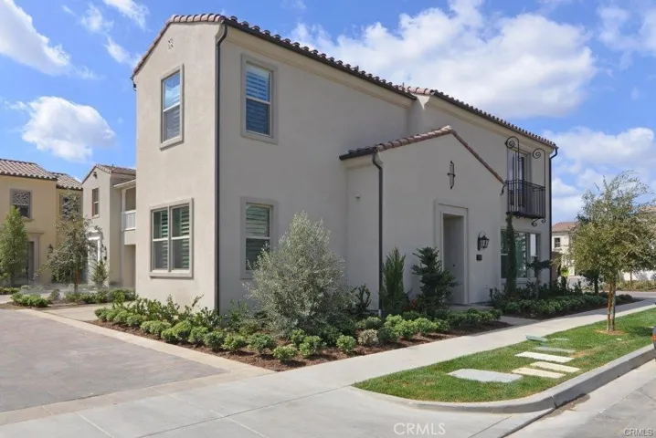 128 Brambles, Irvine, California 92618