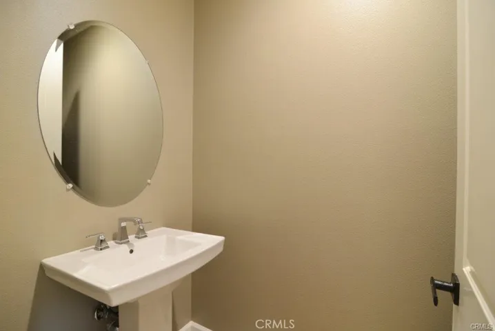 128 Brambles, Irvine, California 92618